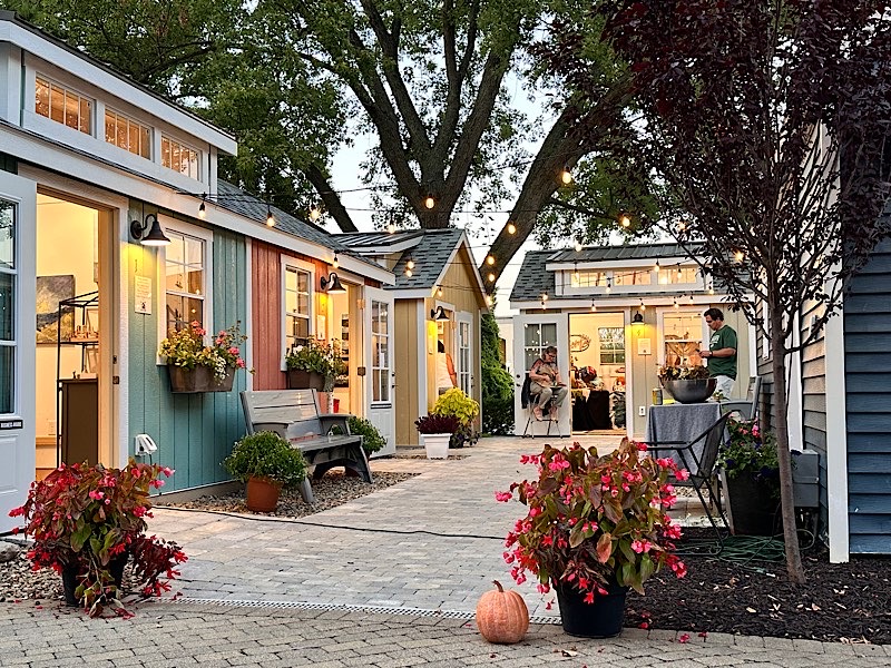 Blue House Art Square