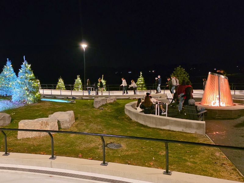 Holland Ice Park
