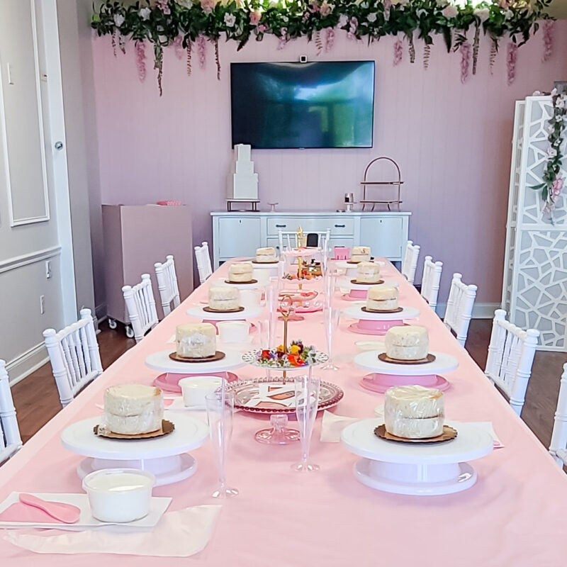 Alma Mia table decor